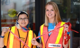 Two students volunteering