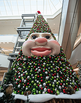 Woody the Talking Christmas Tree