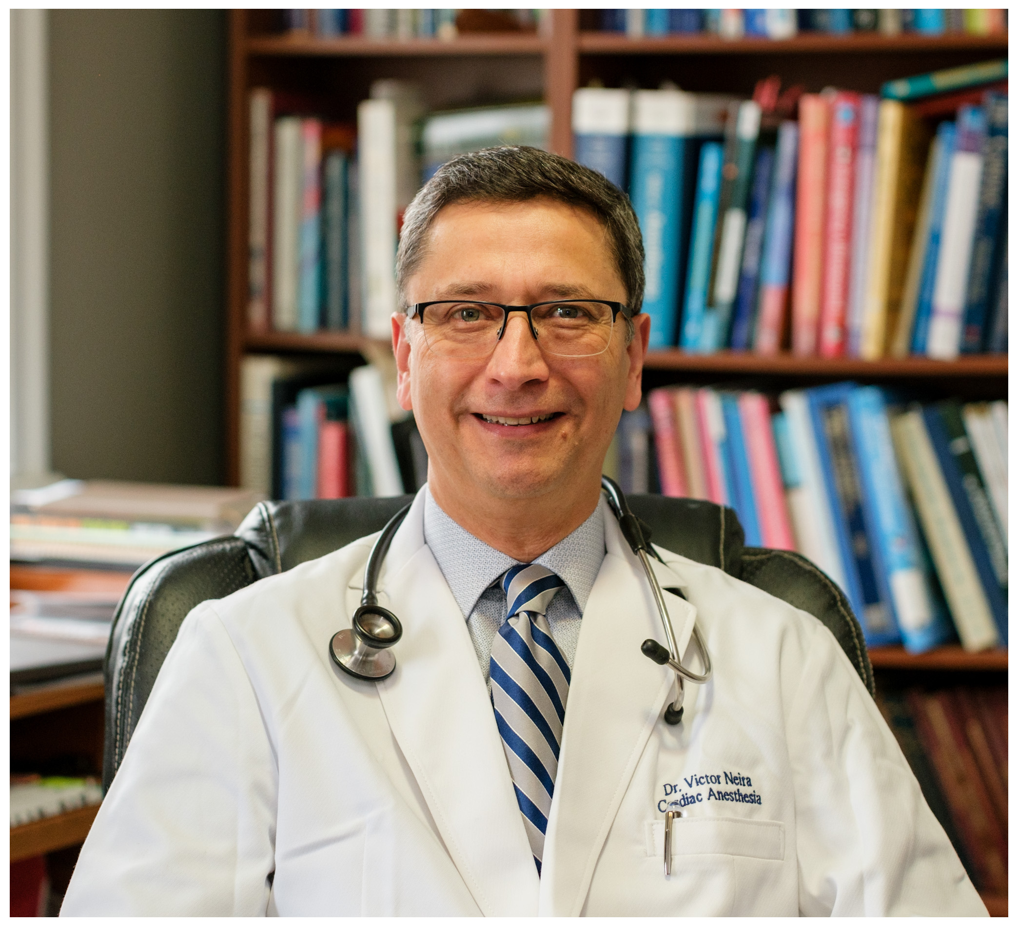 Dr. Victor Neira