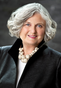 Maureen_McTeer_Bertha_Wilson_Honour_Society_inductee