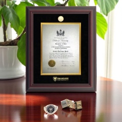 degree-frames-rings-at-the-dal-bookstore_2025