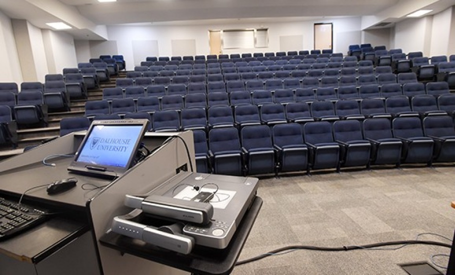 Sir Charles Tupper Medical Building - audiovisual equipment in Theatre B
