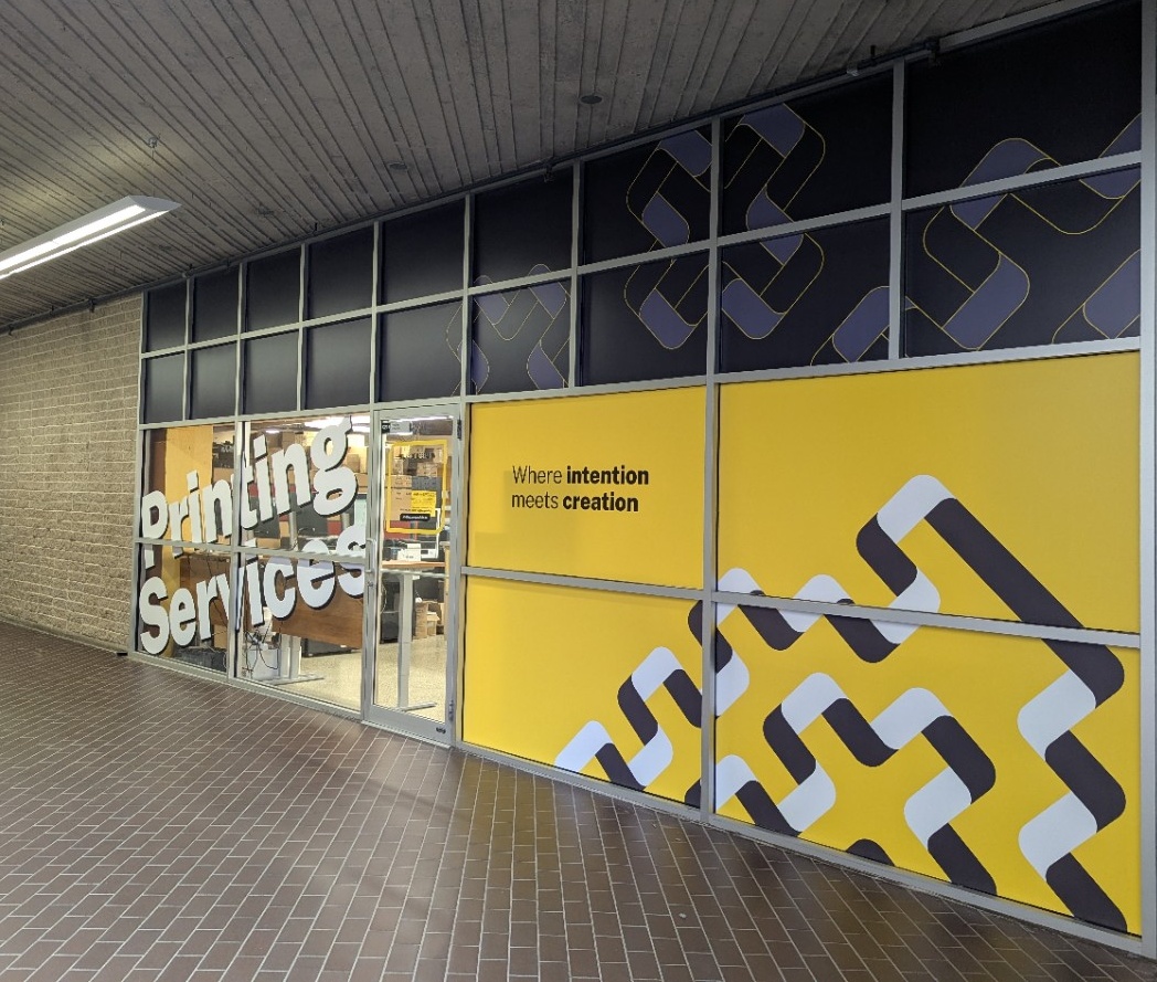 StoreFront-2025