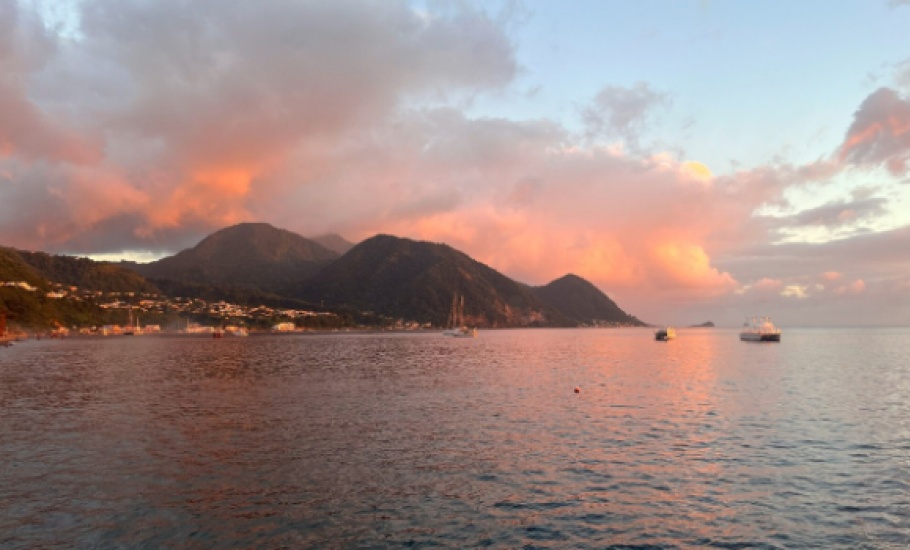 Dominica579