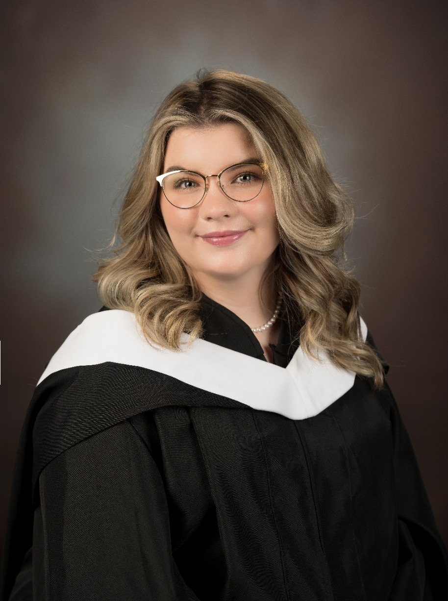 Charlotte-Burke-Dal-Grad-HS