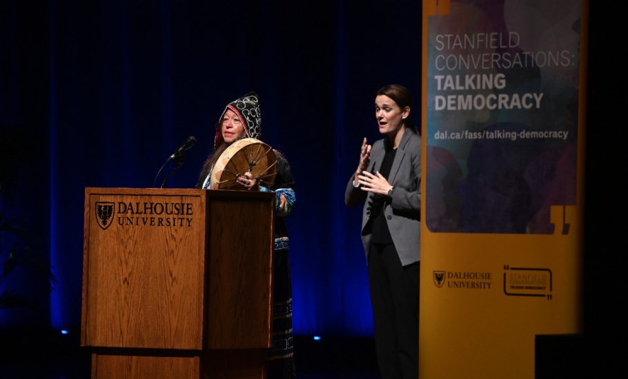 20210923_DA_stanfield_conversations_28616-P-030