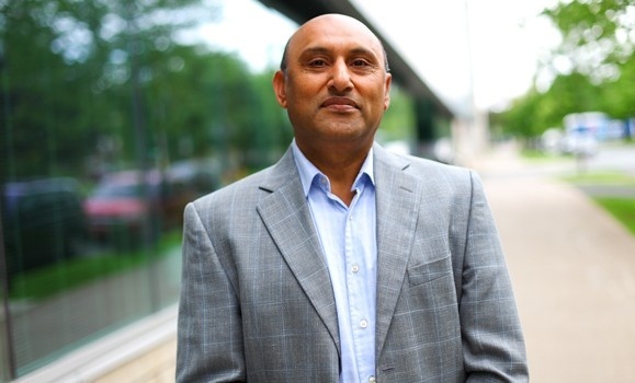 Dr. Raza Abidi, Director of Health Informatics and Professor in Computer Science and Medicine.