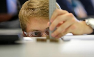 Student working in engineering class