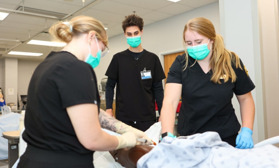 SchoolOfNursingStudents