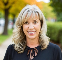 Yarmouth Faculty Melanie Deveau