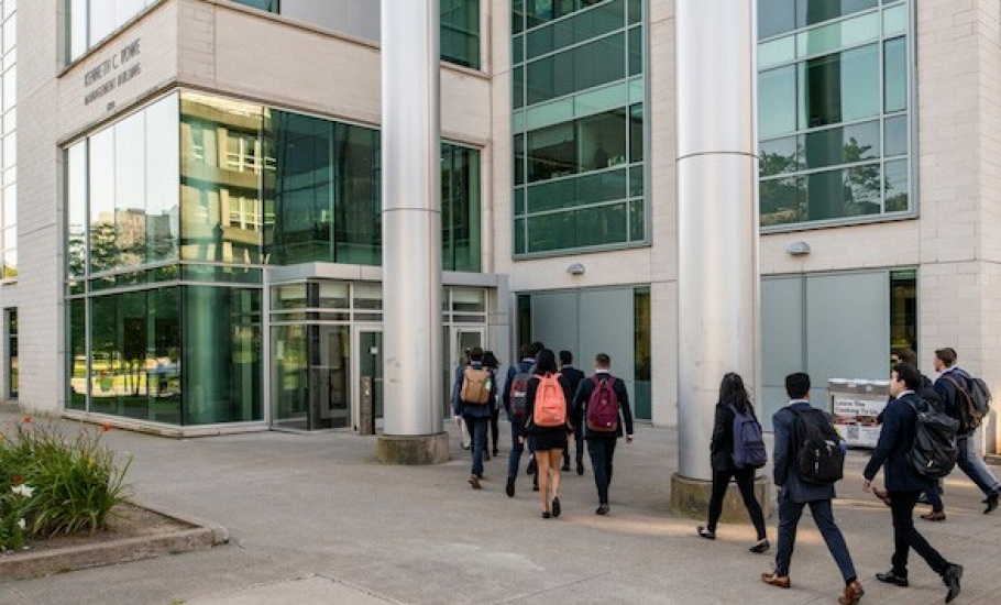 Students entering the Rowe Building