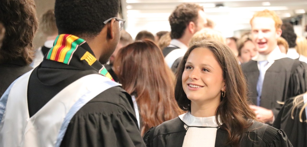 commerce-graduation
