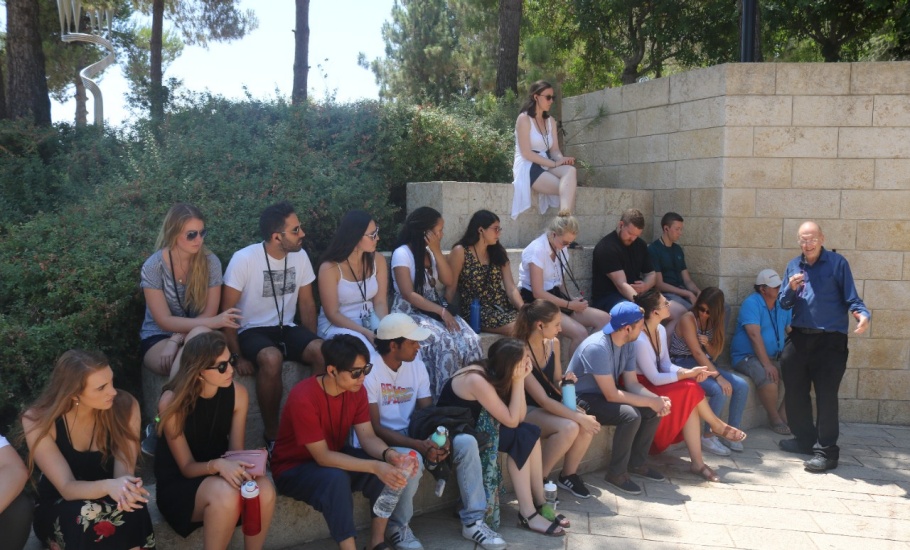 Visit to Yad Vashem