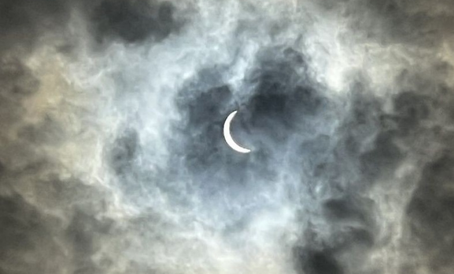 2024_gh_photo_contest_DVanZanten_SolarEclipse