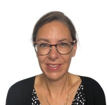 L. Helyer