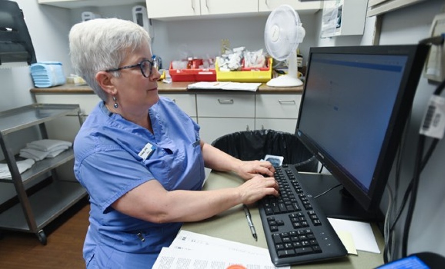 20240724_DA_urology_clinic_staff_32668-P-008