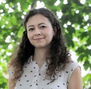 Hayley_TomkinsBio Hayley_TomkinsBio