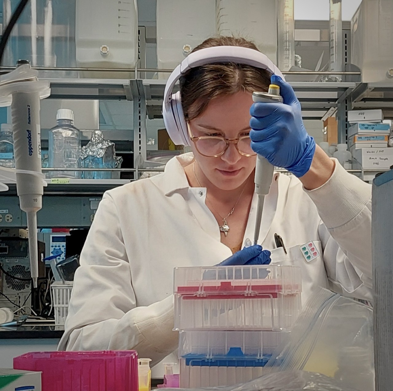 Graduate student Hanna Gingerich processing genetic samples