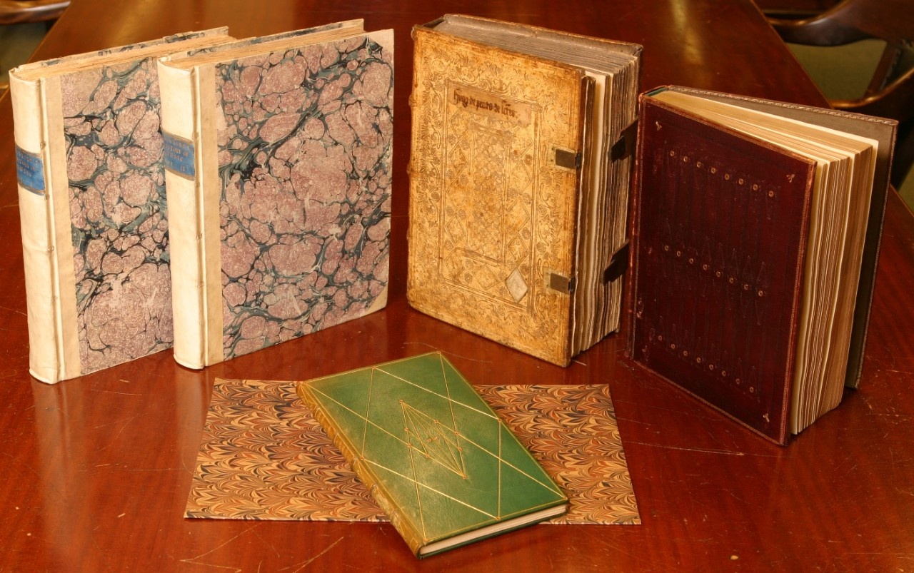 Rarebooks_crop