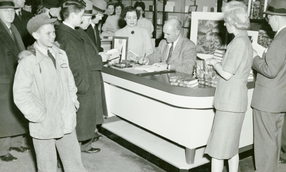 Book_Signing_Raddall–MS2_202_51_40_1277001