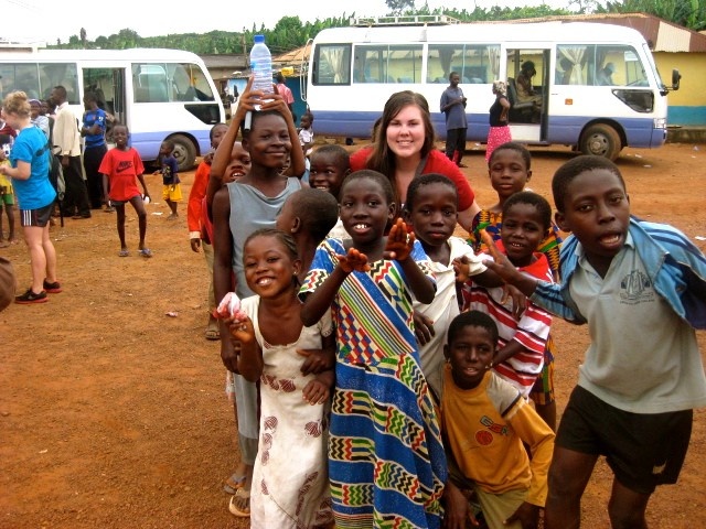 Dalhousie students and alumni help bring health care to Ghana - Dal ...