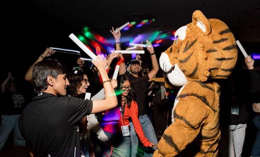 Tiger-Welcome-Day-1