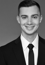 Nicholas Thompson